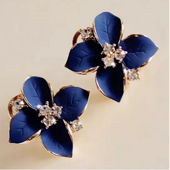 Jewelry - Gold Blue Flower Crystal Earrings